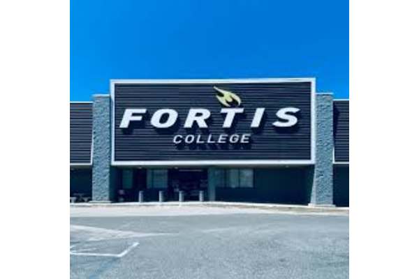 Fortis college at Avia Lofts at Founders Road, Indiana, 46268